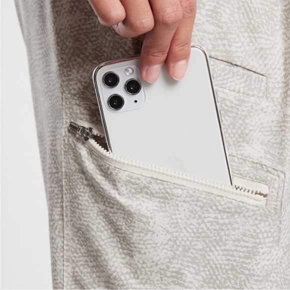 Athleta Venture Printed Pants - Picture 3 of 9